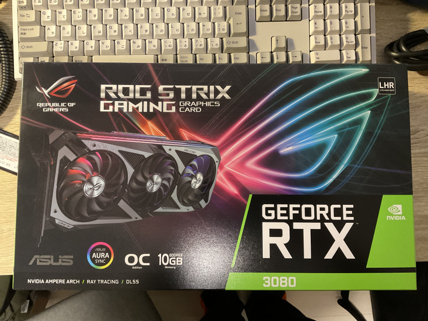 ASUS ROG-STRIX-RTX3080-O10G-V2-GAMING
箱