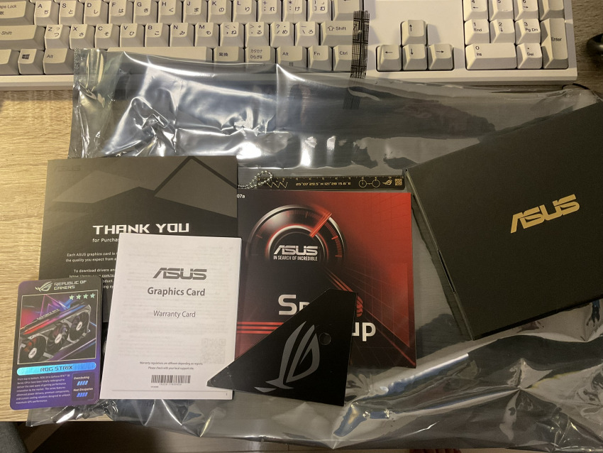 ASUS ROG-STRIX-RTX3080-O10G-V2-GAMING
書類