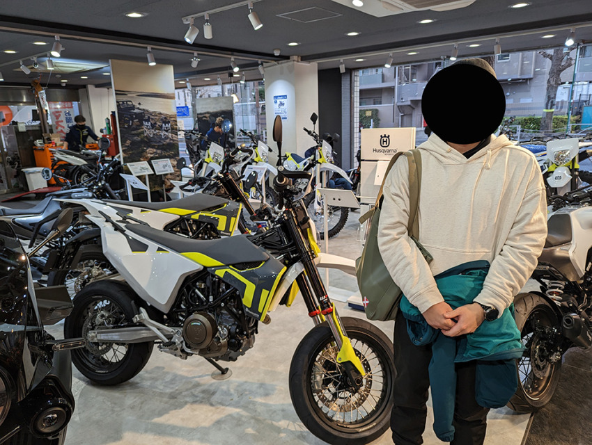 Husqvarna 701 Supermoto MY 2022
購入