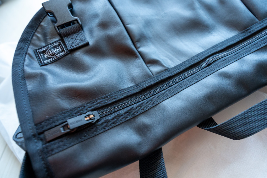 吉田カバン PORTER / ALOOF MESSENGER BAG（023-03758）