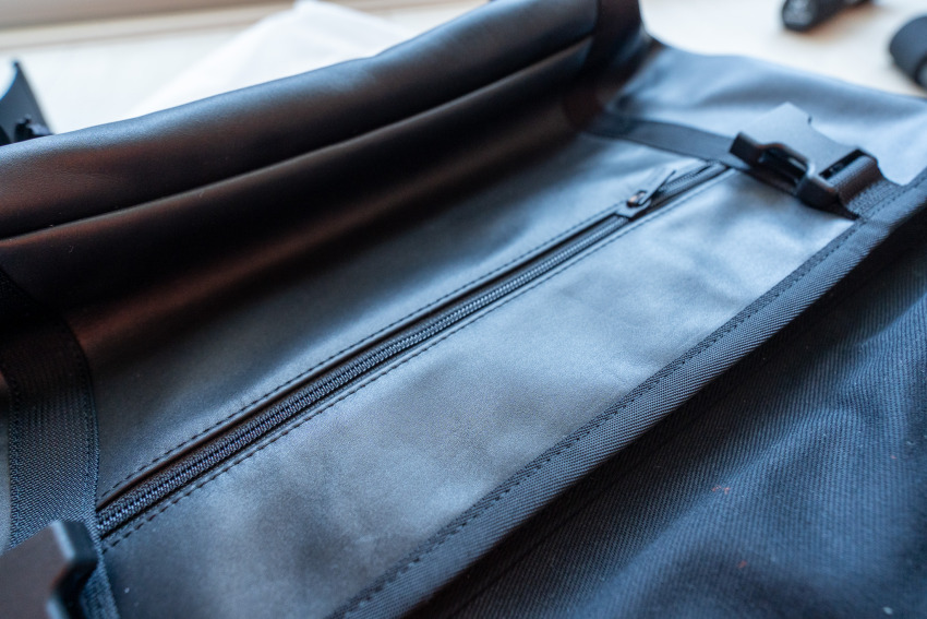 吉田カバン PORTER / ALOOF MESSENGER BAG（023-03758）