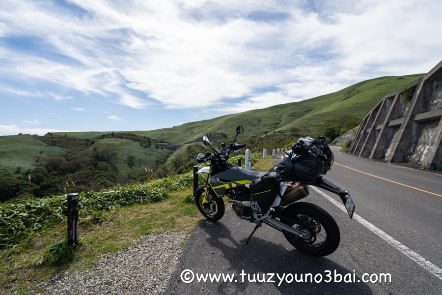 Husqvarna 701Supermoto
ビーナスライン